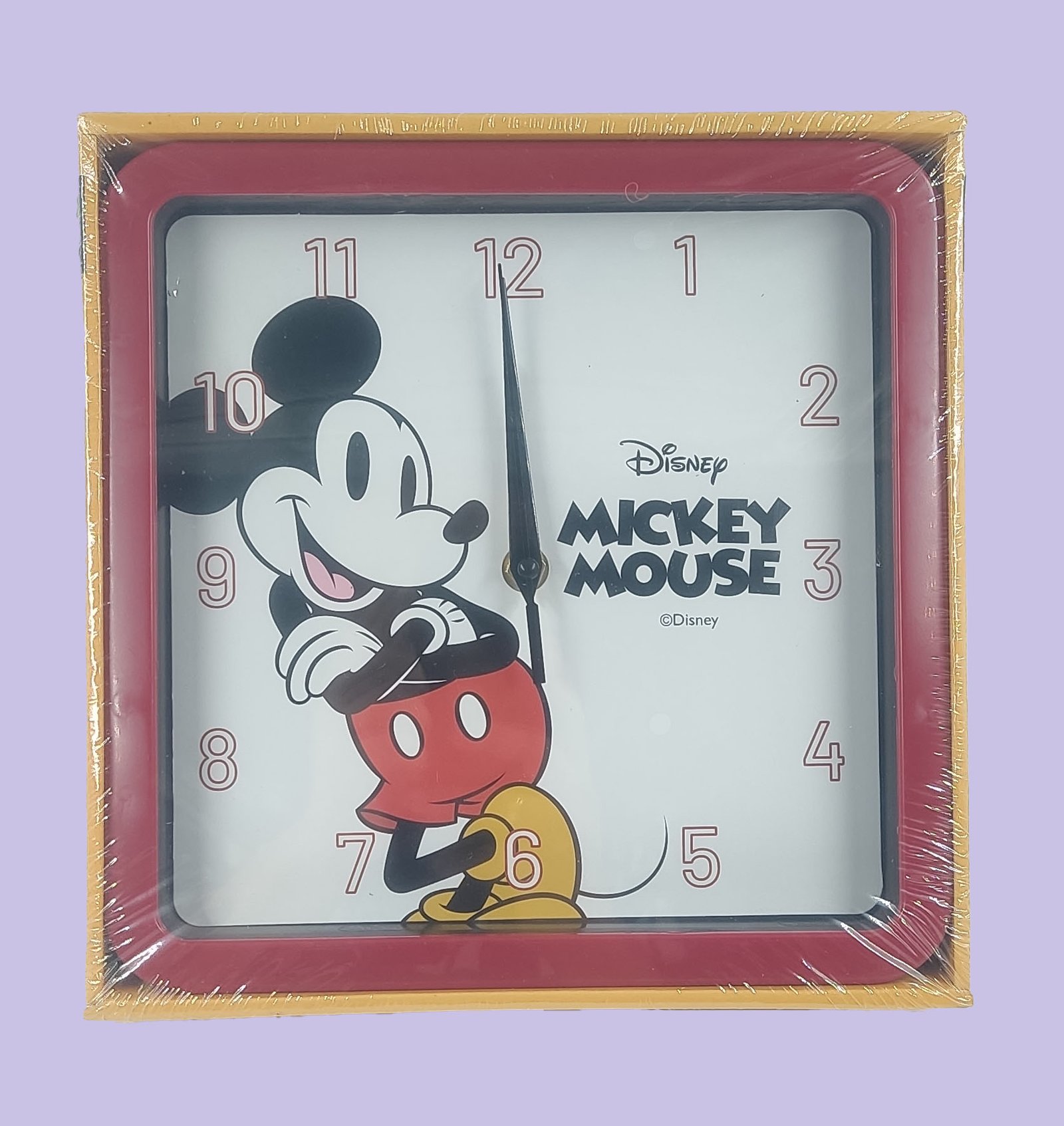 Reloj cuadrado micke